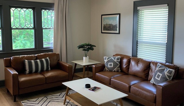 Dome View Renovated Bungalow