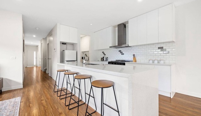 Domi Rentals - The Rayhur Residence