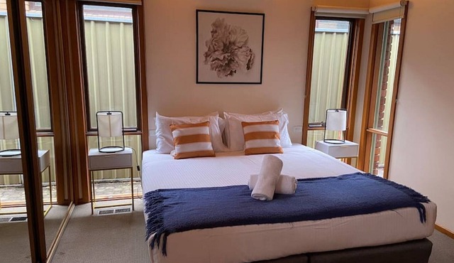 Domi Rentals - The Country Residence