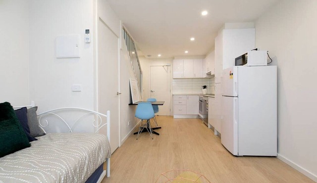 Domi Rentals - The Carlisle Apartments