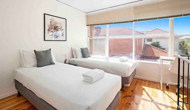 Domi Rentals - The Murra Apartments