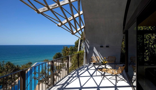 Domic Noosa (Ocean Views)