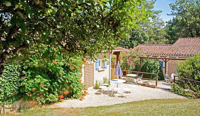 Domme - Architect designed light and airy single-storey villa