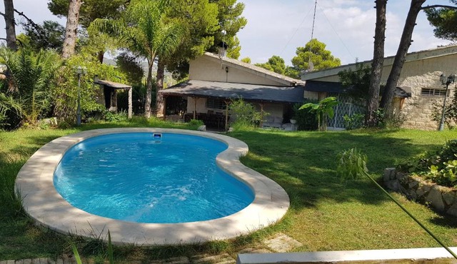 Domus Valencia Apartamentos Casa con piscina privada a 30 minutos de Valencia