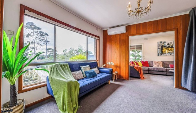 Doncaster Brick Family Home up to 9ppl Netflix Parking Wifi