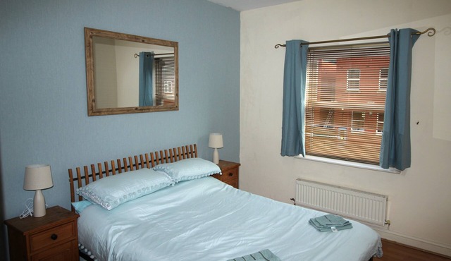 Doncaster Central Apartment Sleeps 5 Very Quiet