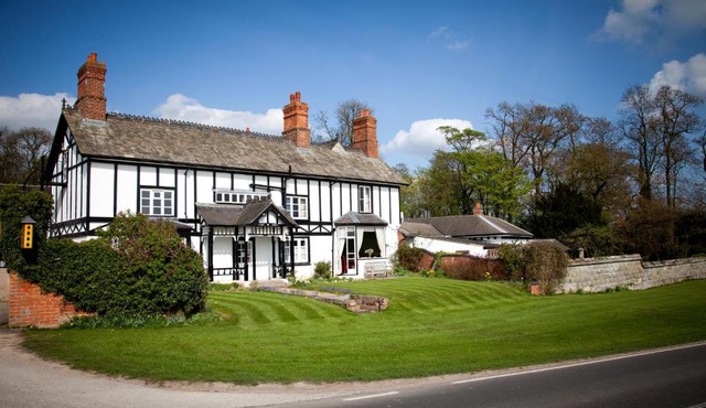 Donington Park Farmhouse Hotel