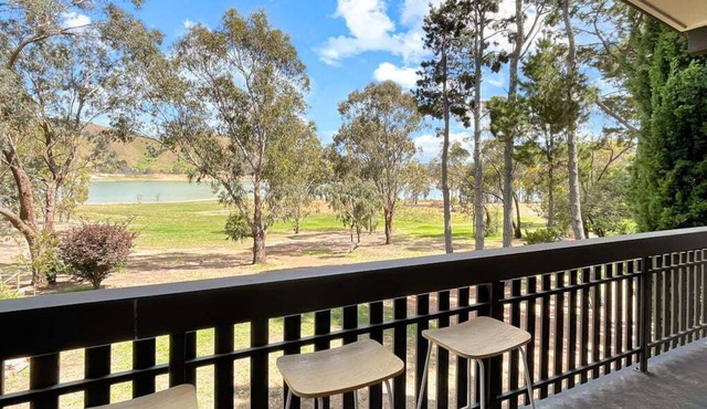 Doon It Right - Lakeside Escape in Bonnie Doon