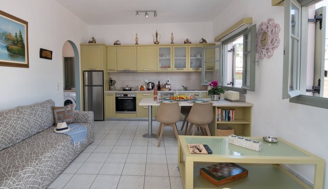 Dora I Studio - Studio Apartment, Sleeps 3