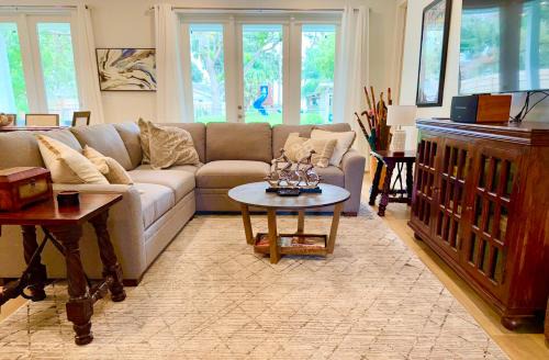 Dora's Heart New 3BR King Bed Brand New