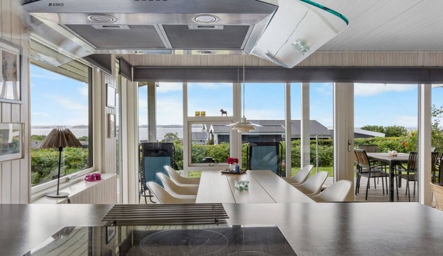 "Dorathea" - 360m from the sea by Interhome