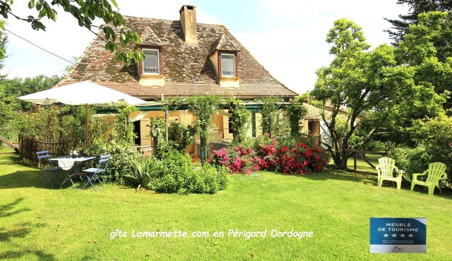 Dordogne Valley, 4 * holiday house, exclusive pool, 15kms from Bergerac