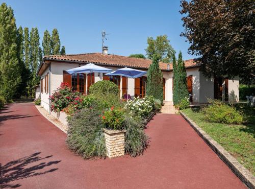 Dordogne Villa River Bliss