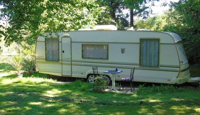 Dormitory caravan on permalieu