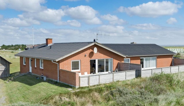 "Dorothea" - 450m to the fjord by Interhome