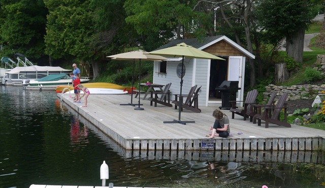 Dorothy's Lodge- Chaffey's Lock