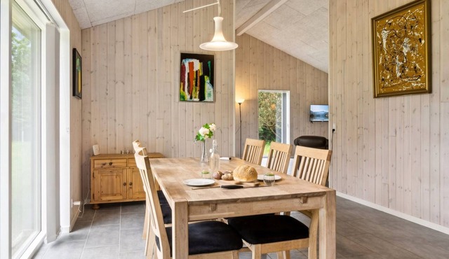 "Dorreth" - 3.2km from the sea by Interhome