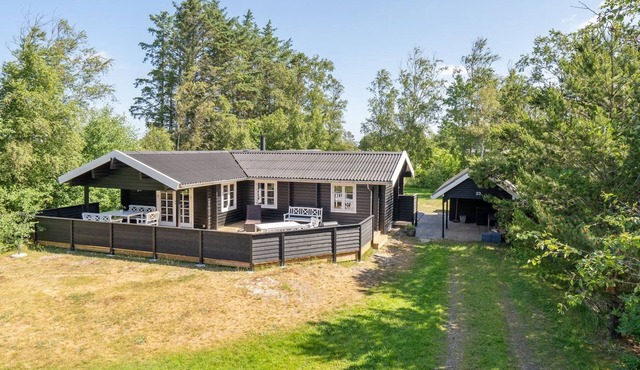 "Dorthea" - 200m from the sea by Interhome