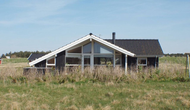 "Dory" - 1.0km from the sea by Interhome