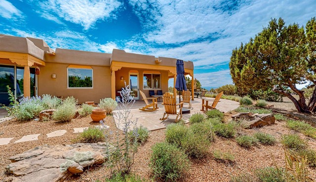 Dos Vistas | Sunset Views | Firepits & Hot Tub