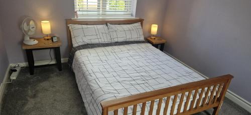 Double B&B Room in Southwater with Private Bathroom and Parking