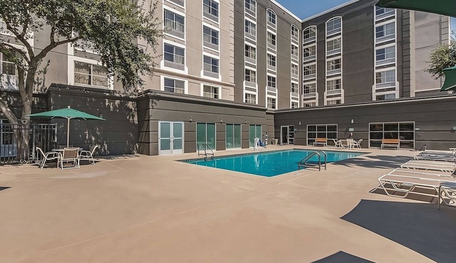 Double Bed Studio Suite, Outdoor Pool Access, Two Family Ready Suites