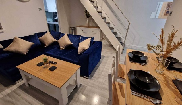 Double Bedroom - Close to Cardiff City Centre