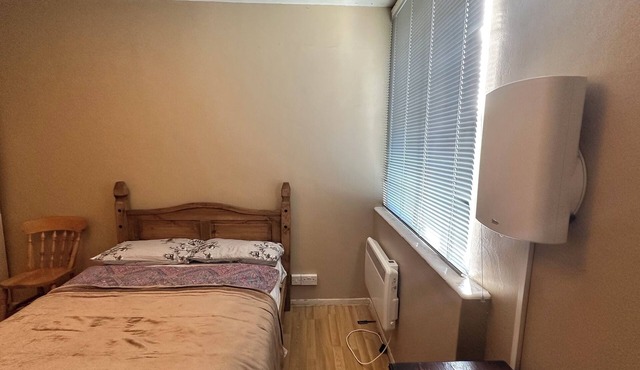 Double bedroom in Euston