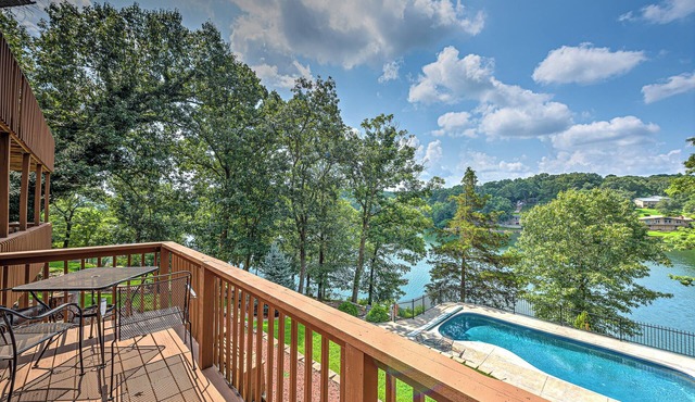 Double Down: Spacious Lakefront Retreat with Stunning Views & Hot Tub