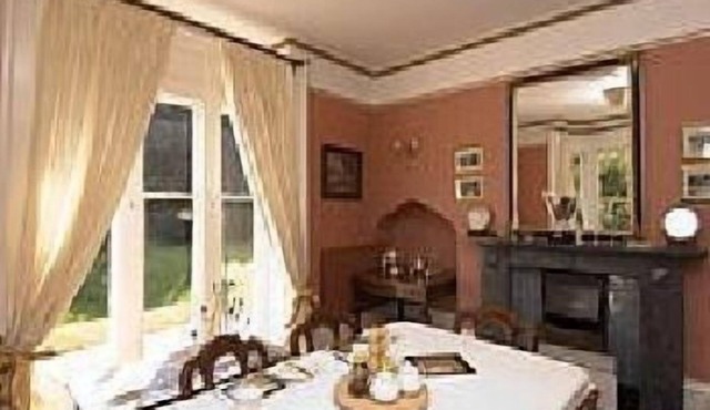 Double Ensuite at Burcombe Manor