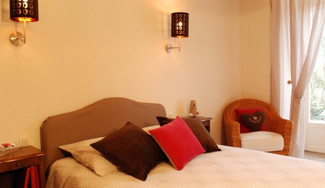 Double room-Cottage-Ensuite with Bath-Park view