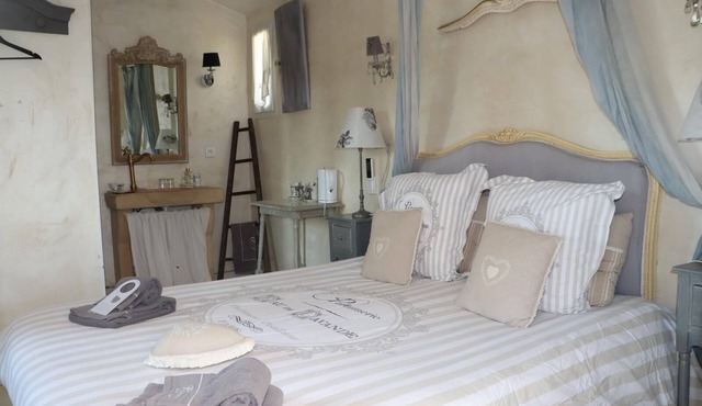Double room-Comfort-Ensuite with Shower-Garden view