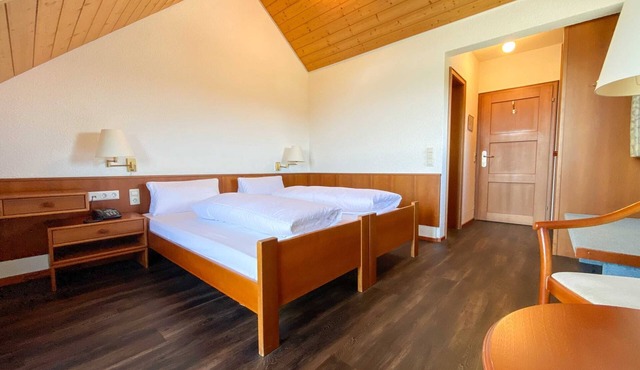 Double room main building Cat. II - Höchsten Nature Experience Hotel in Illmensee