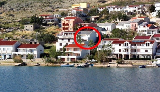 Double Room Metajna 6496d
