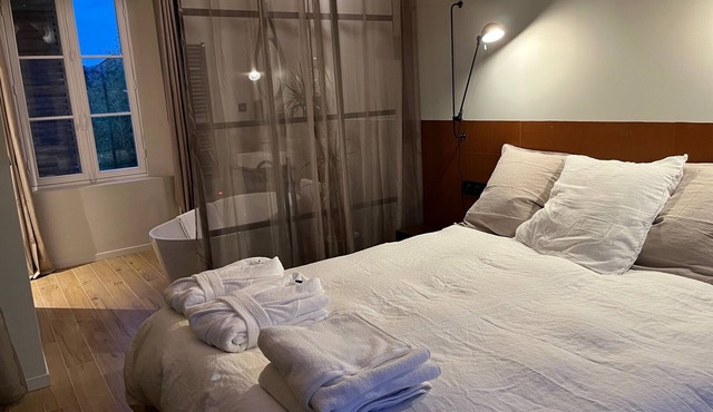 Double room with bathroom