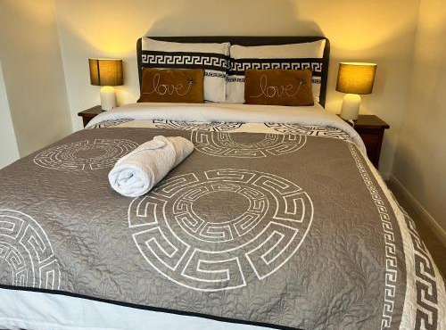 Double Room with Garden View at Love & Peace Petts Wood