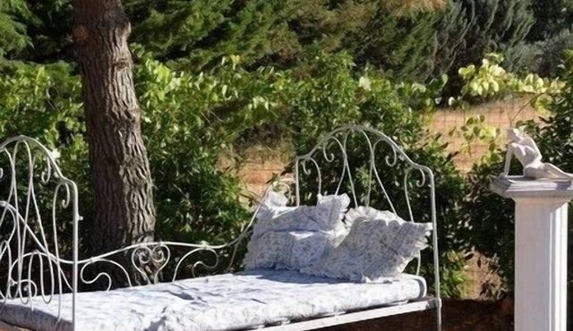 DOUBLE STUDIO NEXT TO OWNER WITH POOL