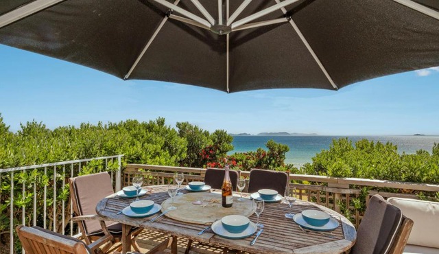 Double the Beach - Opito Bay Holiday Home
