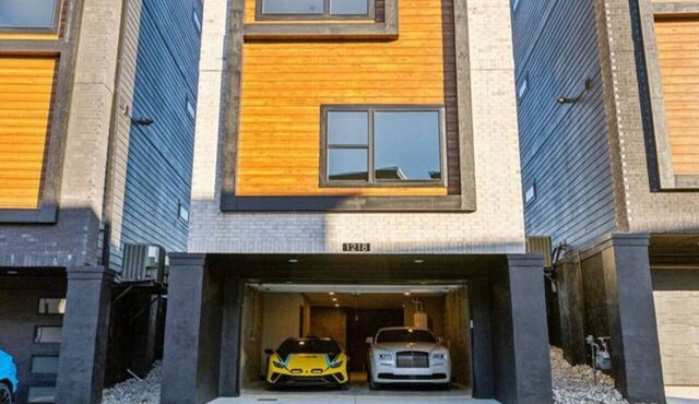 Double the fun! Sleeps 24!