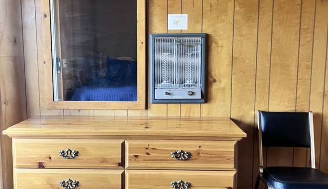 Double Twin Room with kitchenette, Flaming Gorge