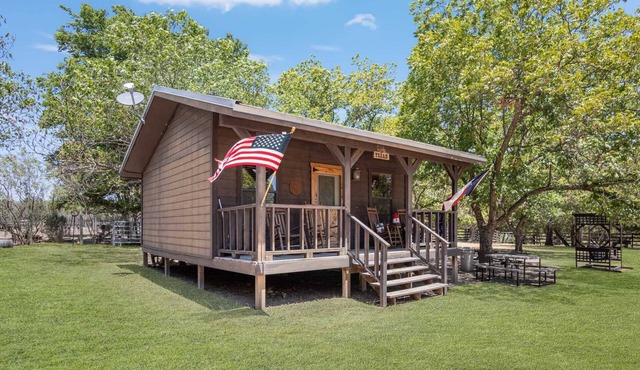 Double U Barr Ranch Texan Cabin