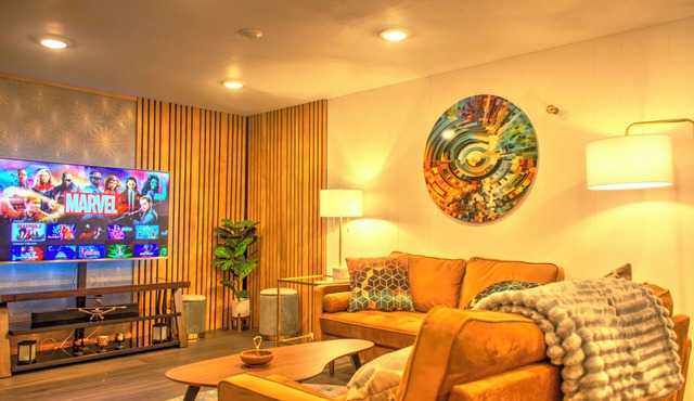 Double Vision 4 Br 2.5 Ba home with WiFi, AC near Tumwater HS