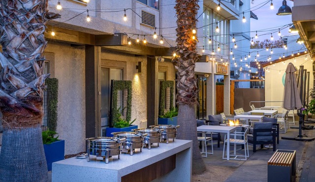 Doubletree by Hilton Campbell - Pruneyard Plaza