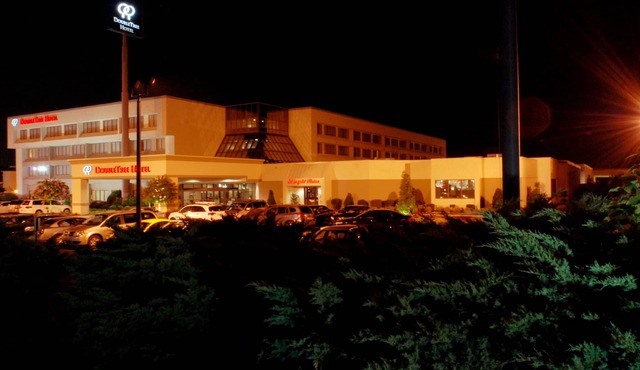 Doubletree by Hilton Hotel Fayetteville