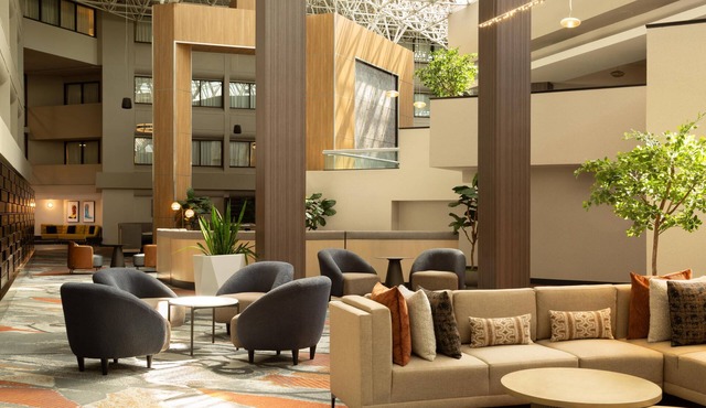 DoubleTree by Hilton Hotel Austin Northwest Arboretum