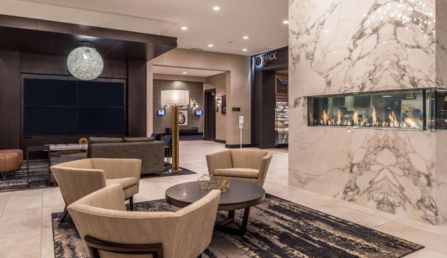 Doubletree By Hilton Lafayette East
