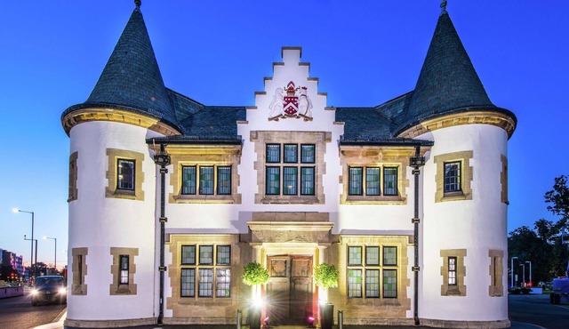 DoubleTree by Hilton London Heathrow Airport