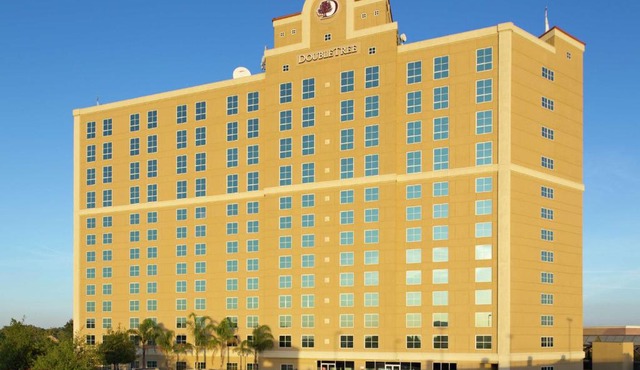 DoubleTree by Hilton Modesto