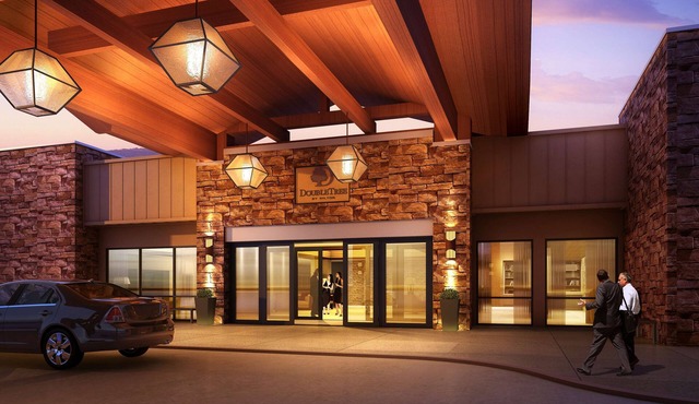 DoubleTree by Hilton Pittsburgh - Green Tree