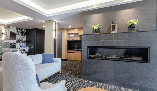 DoubleTree by Hilton Quebec Resort